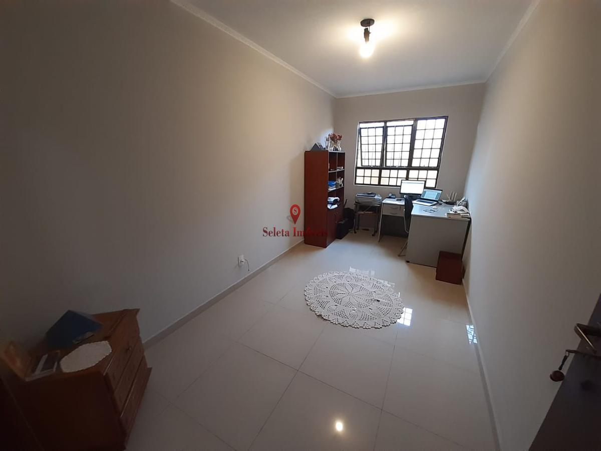 Casa à venda com 3 quartos, 530m² - Foto 15