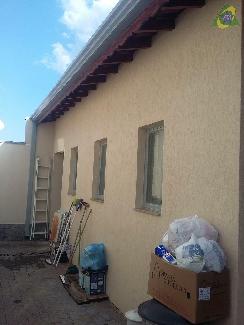 Casa à venda com 4 quartos, 199m² - Foto 29