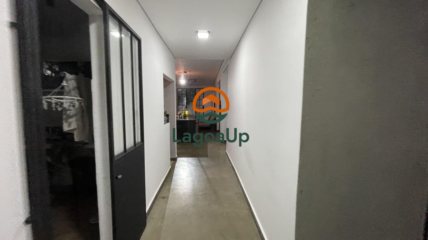 Casa à venda com 4 quartos, 290m² - Foto 11