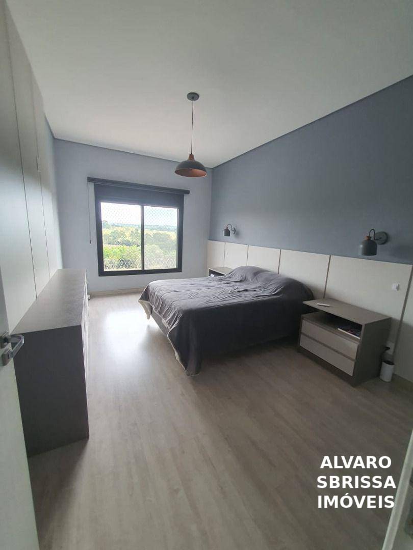 Casa de Condomínio à venda com 4 quartos, 283m² - Foto 18