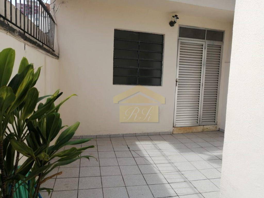 Sobrado à venda com 2 quartos, 121m² - Foto 3