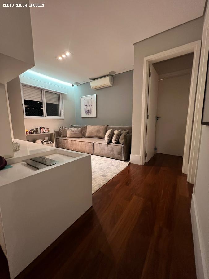 Apartamento à venda com 3 quartos, 156m² - Foto 14