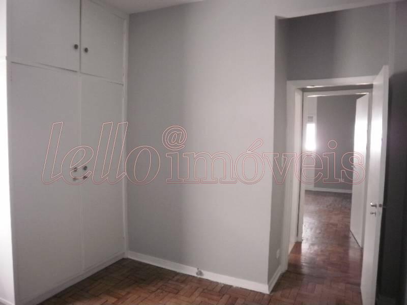 Apartamento para alugar com 3 quartos, 128m² - Foto 15