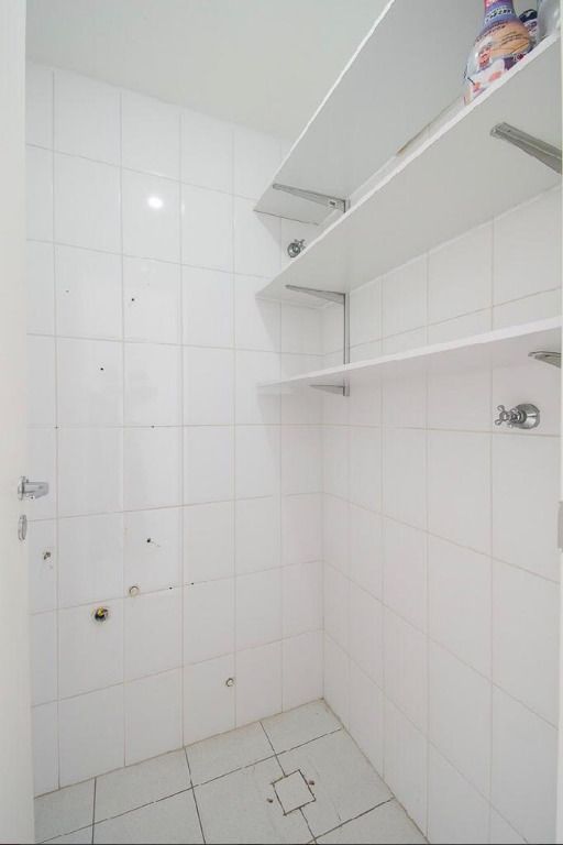 Apartamento à venda com 3 quartos, 94m² - Foto 14