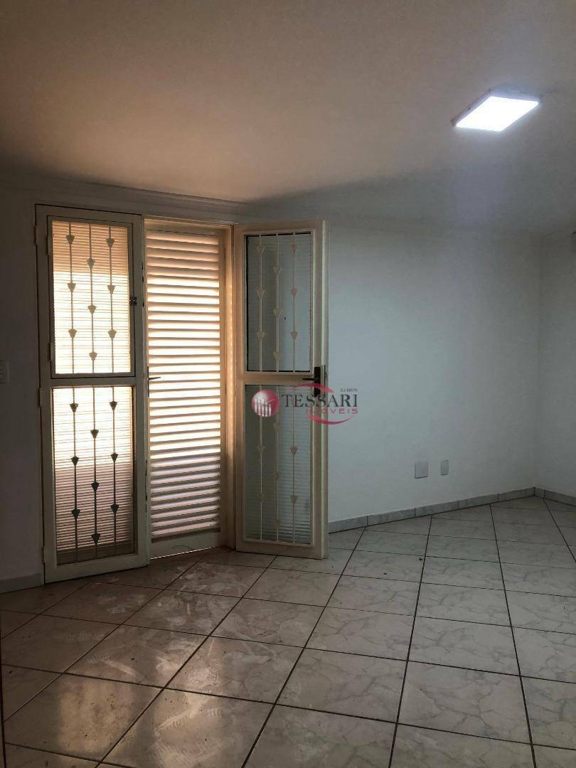 Casa à venda com 4 quartos, 380m² - Foto 11