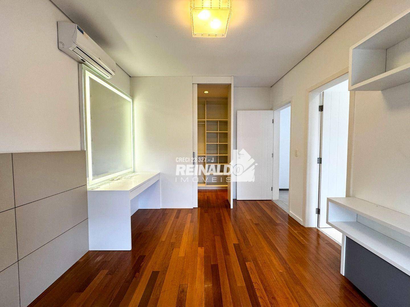 Casa de Condomínio à venda com 3 quartos, 426m² - Foto 35