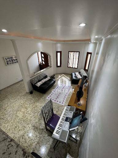 Sobrado à venda com 3 quartos, 305m² - Foto 20