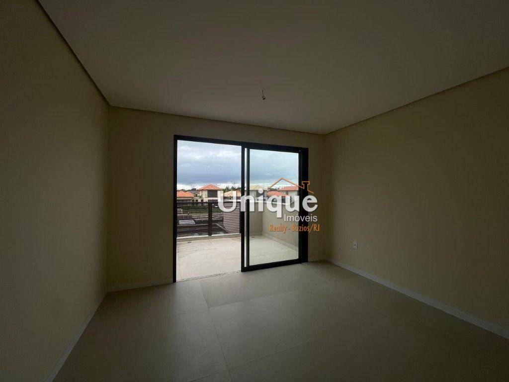 Casa à venda com 3 quartos, 100m² - Foto 18