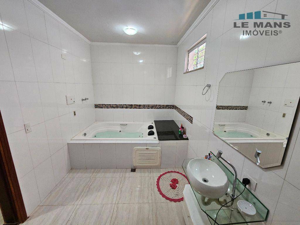 Chácara à venda com 4 quartos, 350m² - Foto 15