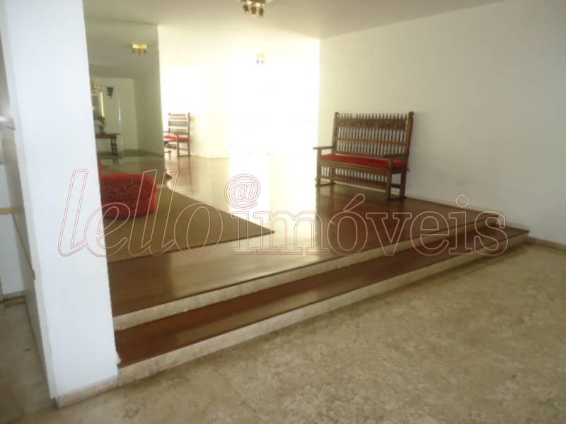 Apartamento para alugar com 2 quartos, 130m² - Foto 19