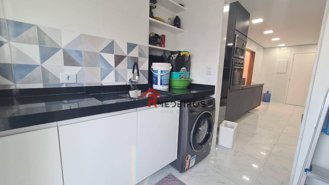 Apartamento à venda com 3 quartos, 138m² - Foto 11