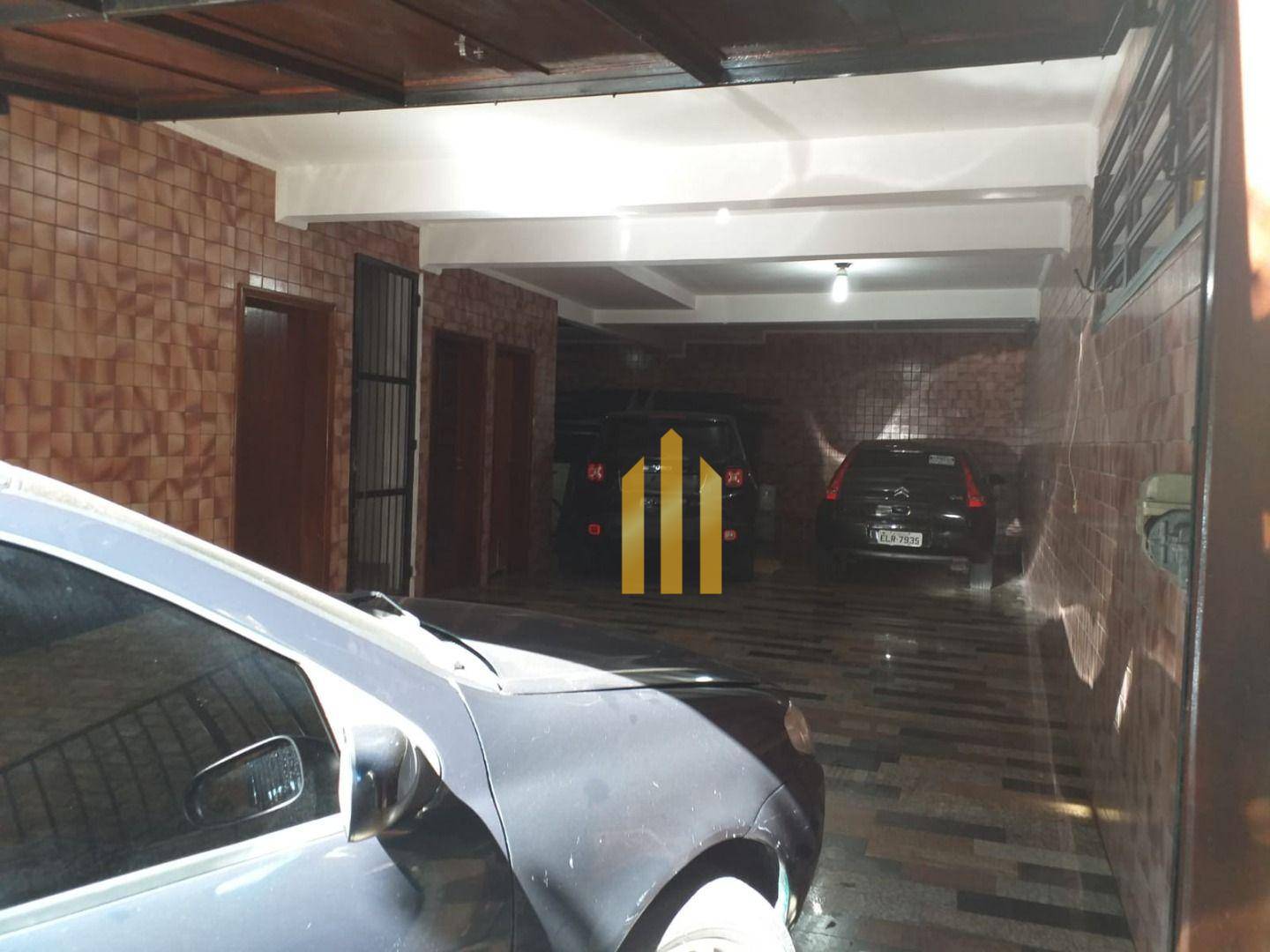 Sobrado à venda com 4 quartos, 352m² - Foto 21