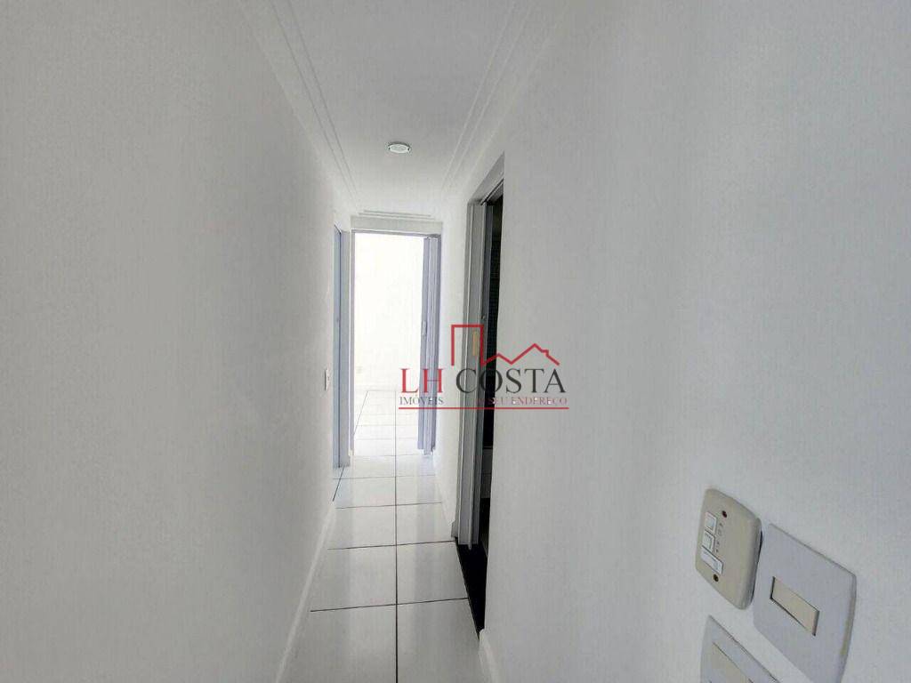 Apartamento à venda com 2 quartos, 70m² - Foto 19