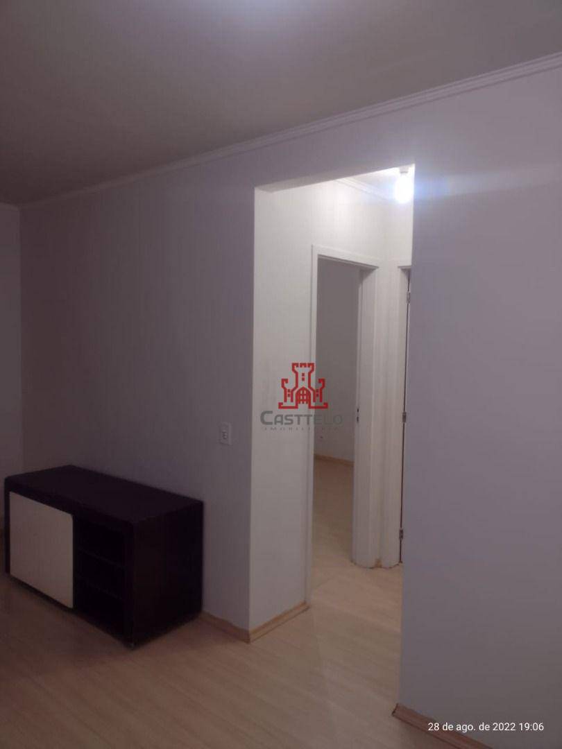 Apartamento à venda com 2 quartos, 55m² - Foto 7