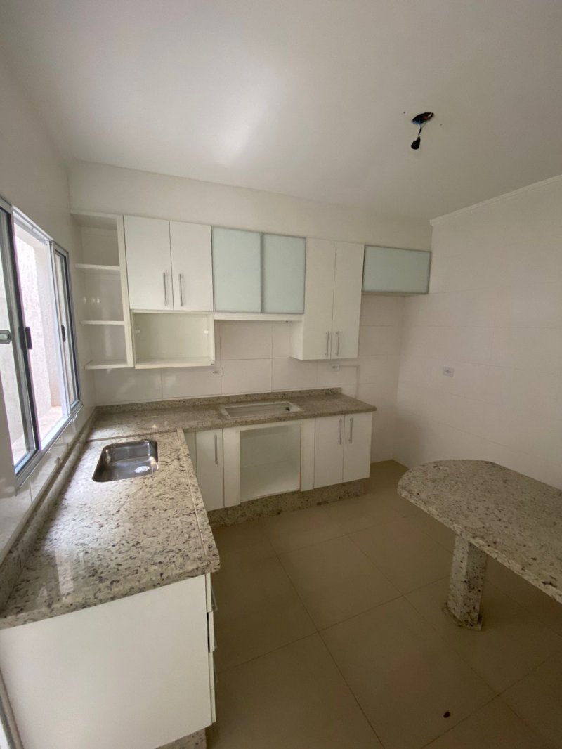 Sobrado à venda com 3 quartos, 70m² - Foto 9