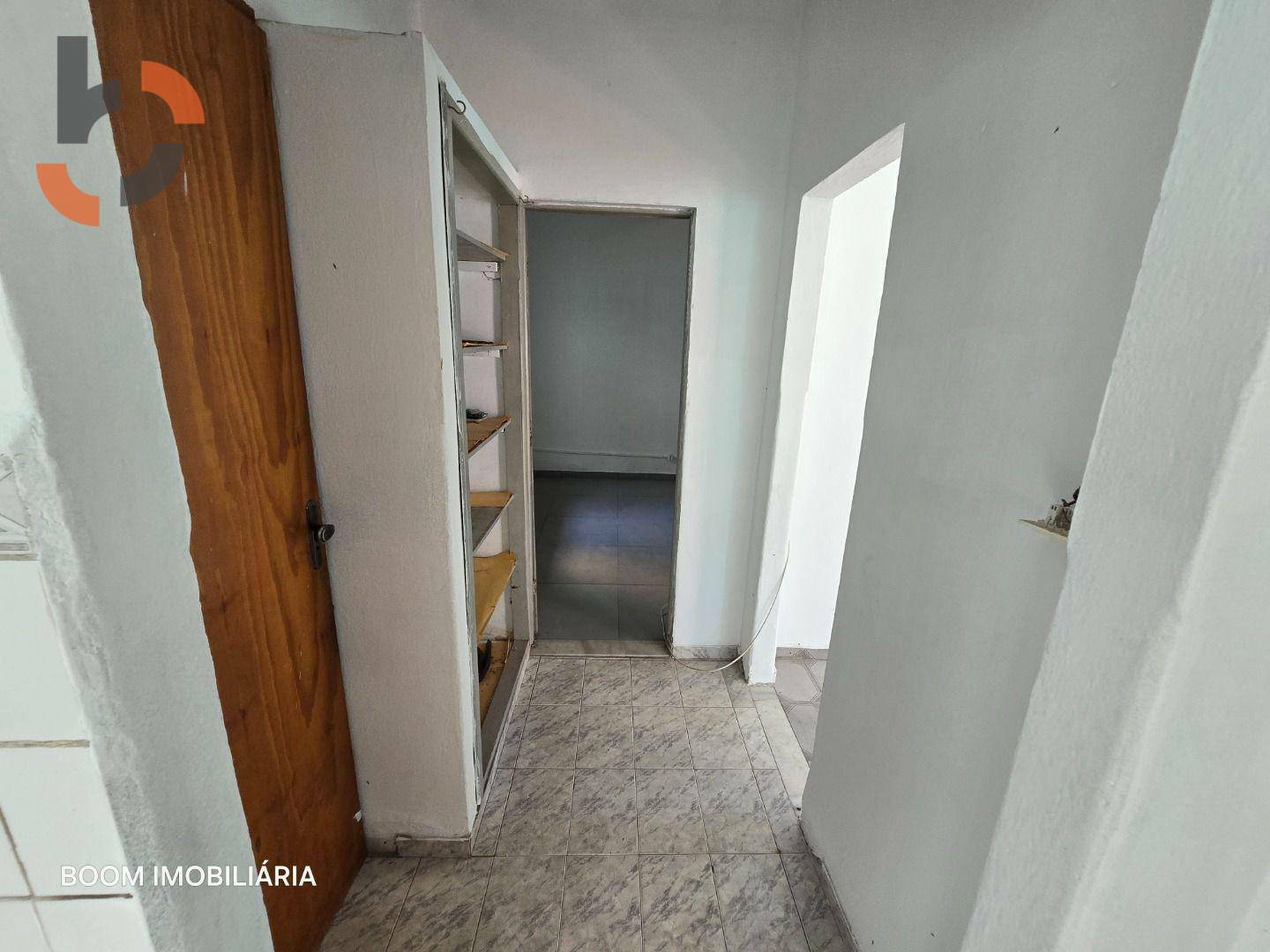 Casa à venda com 2 quartos, 56m² - Foto 7