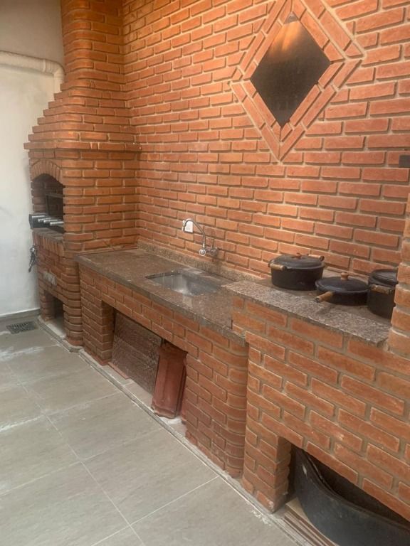 Casa à venda com 3 quartos, 200m² - Foto 14