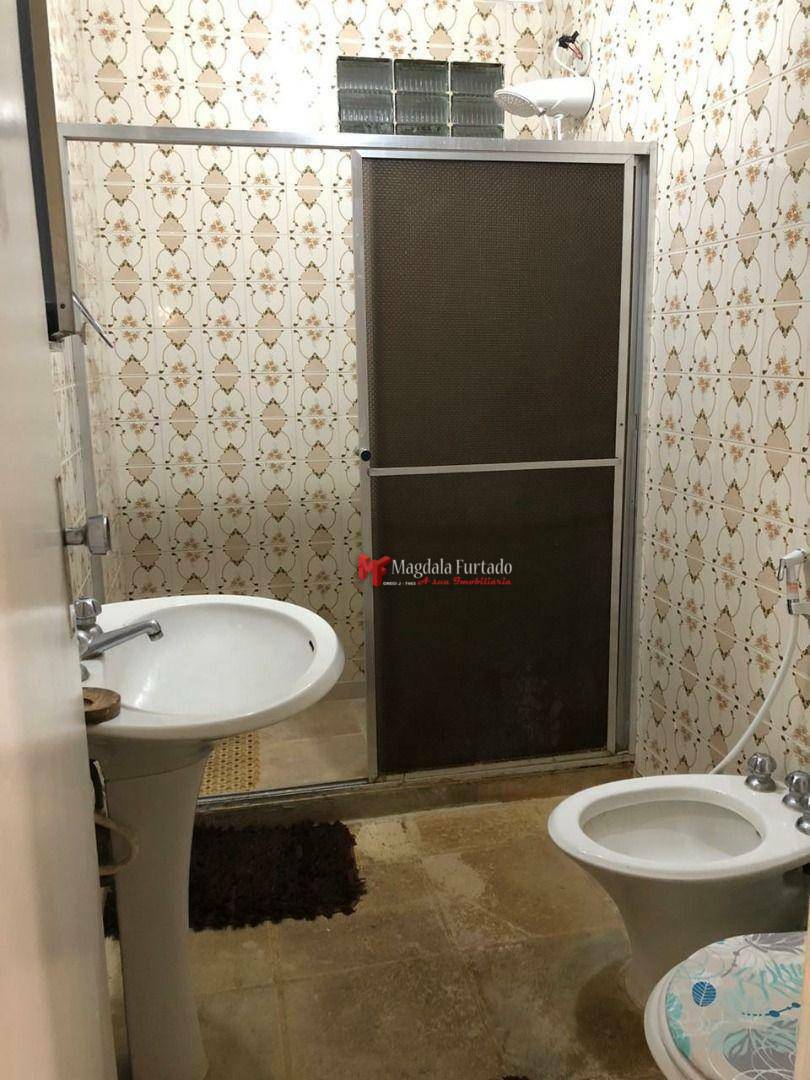 Casa à venda com 4 quartos, 360m² - Foto 2