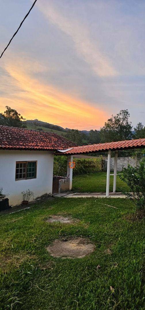 Chácara à venda com 3 quartos, 4533M2 - Foto 2