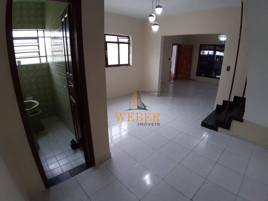 Sobrado à venda com 3 quartos, 280m² - Foto 3