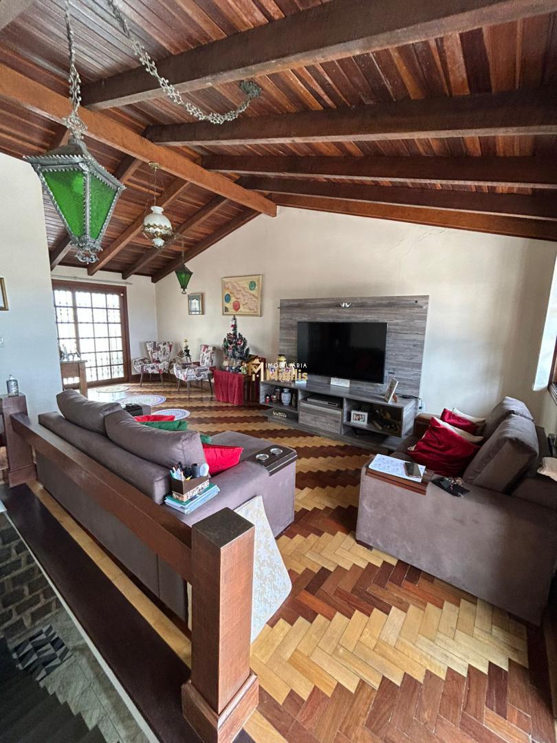 Casa à venda com 3 quartos, 338m² - Foto 12