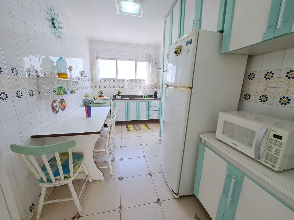 Apartamento para alugar com 3 quartos, 110m² - Foto 16