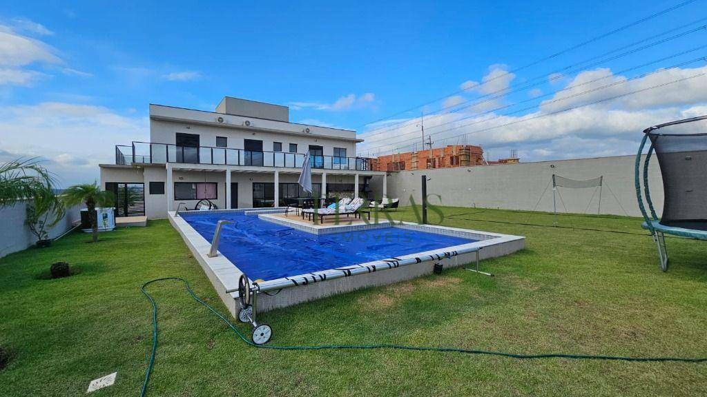 Casa de Condomínio à venda com 3 quartos, 400m² - Foto 20