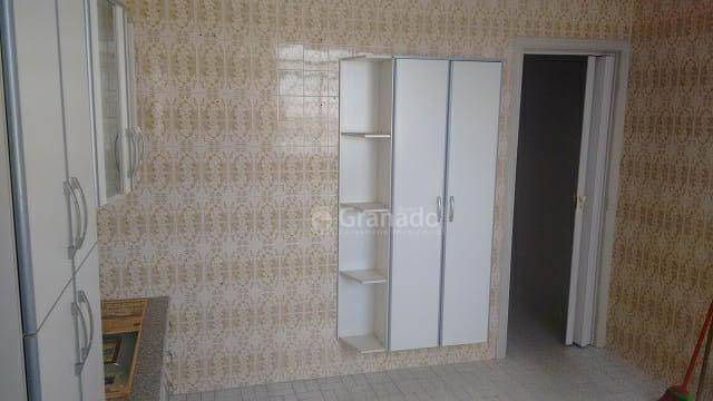 Sobrado à venda com 4 quartos, 220m² - Foto 9