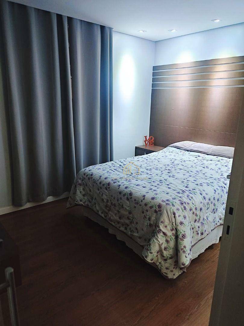 Apartamento à venda com 3 quartos, 70m² - Foto 17