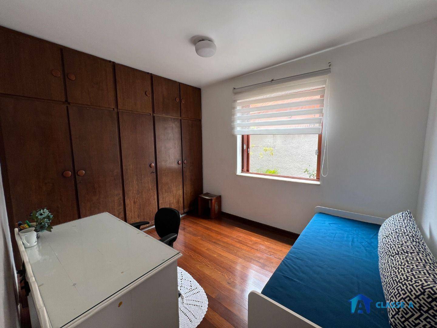 Casa à venda com 3 quartos, 195m² - Foto 10