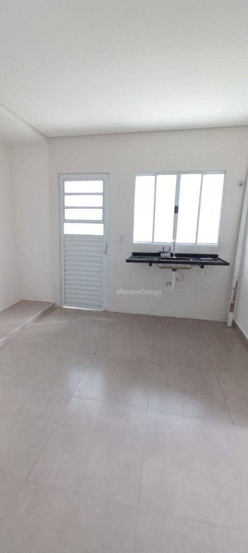 Casa à venda com 2 quartos, 52m² - Foto 5