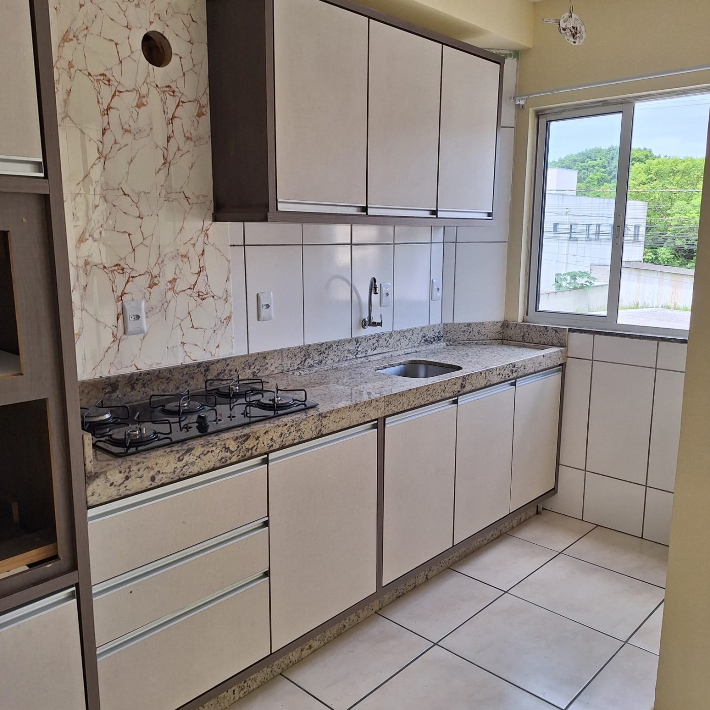 Apartamento à venda com 2 quartos, 55m² - Foto 11