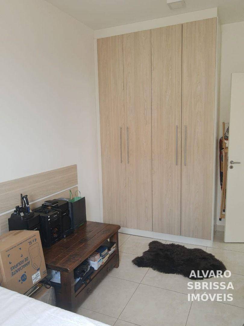 Apartamento à venda com 2 quartos, 57m² - Foto 13