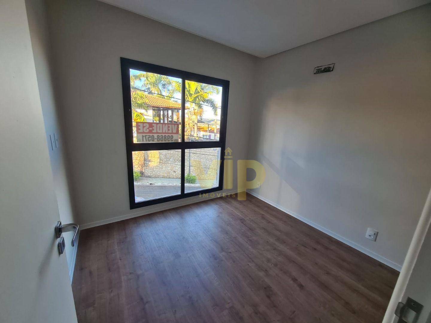 Casa à venda com 3 quartos, 134m² - Foto 14