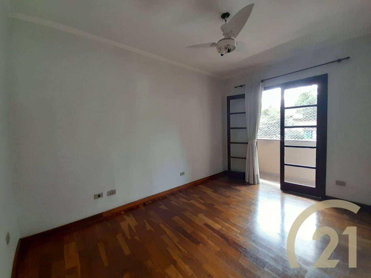 Casa de Condomínio à venda com 3 quartos, 250m² - Foto 19