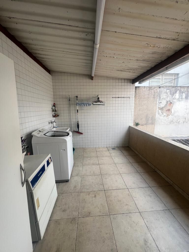 Casa à venda com 3 quartos, 150m² - Foto 17