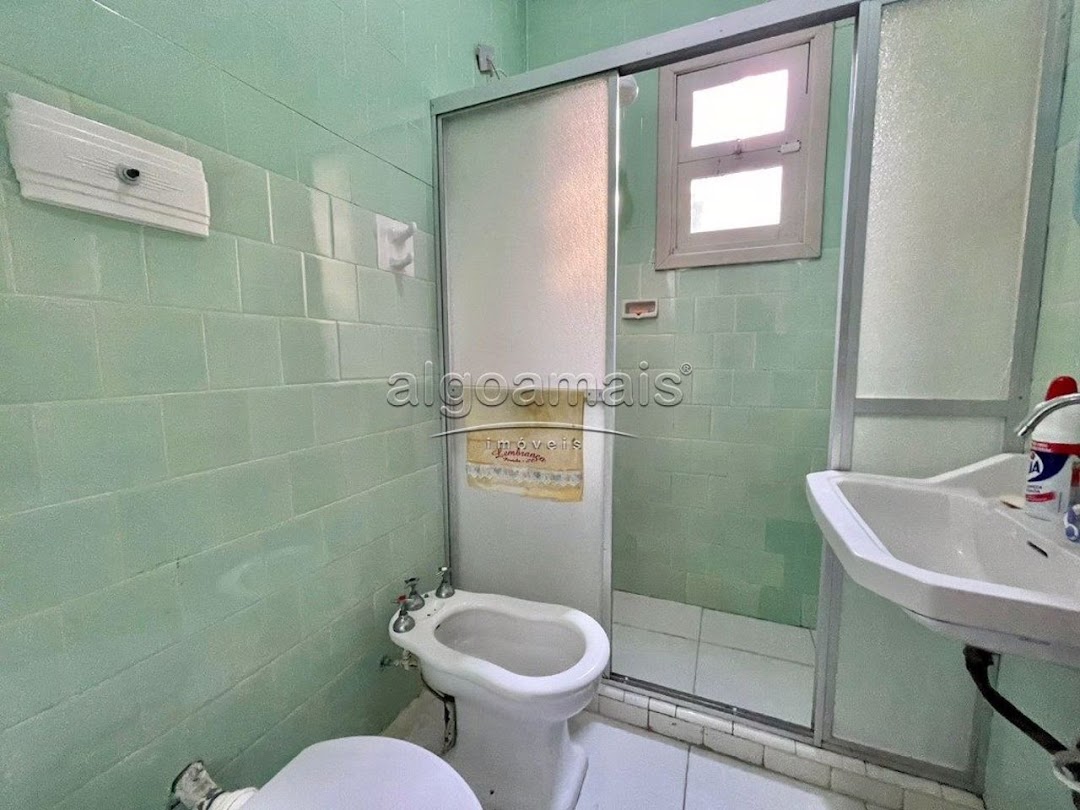 Casa à venda com 3 quartos, 200m² - Foto 10