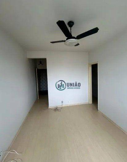 Apartamento à venda com 2 quartos, 73m² - Foto 6