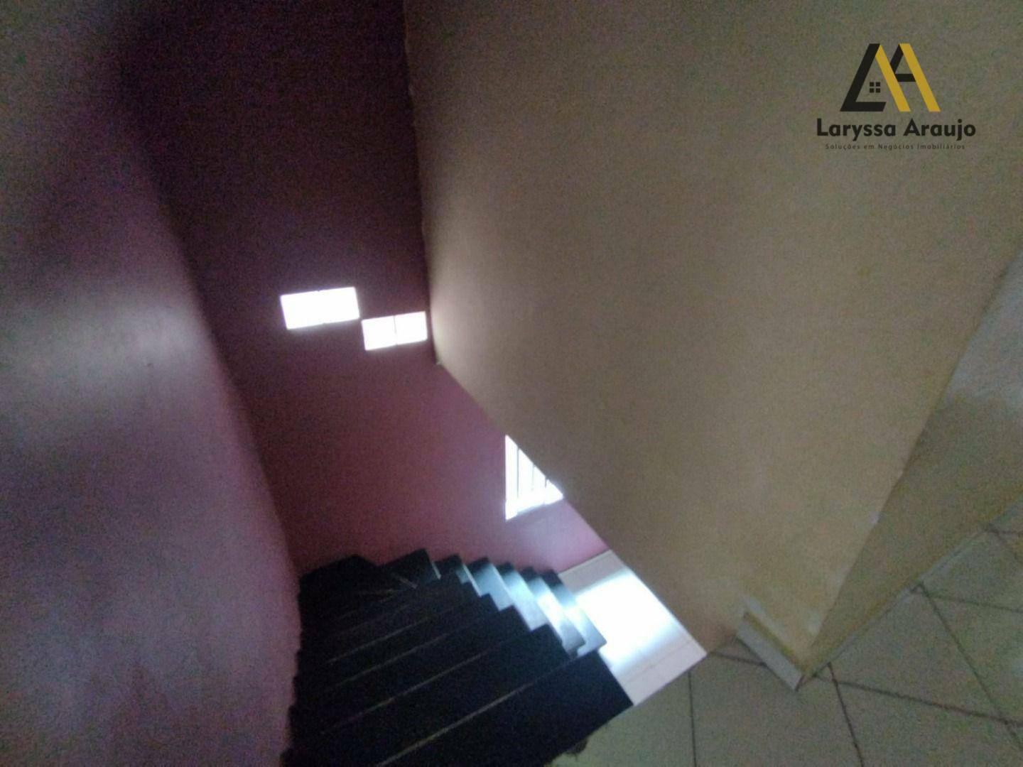 Sobrado à venda com 3 quartos, 100m² - Foto 8