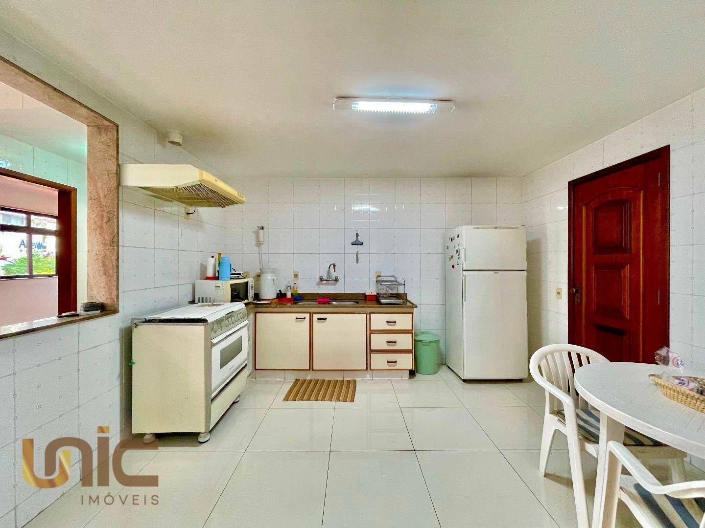 Apartamento à venda com 3 quartos, 144m² - Foto 18