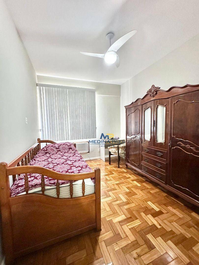 Apartamento à venda com 3 quartos, 160m² - Foto 11