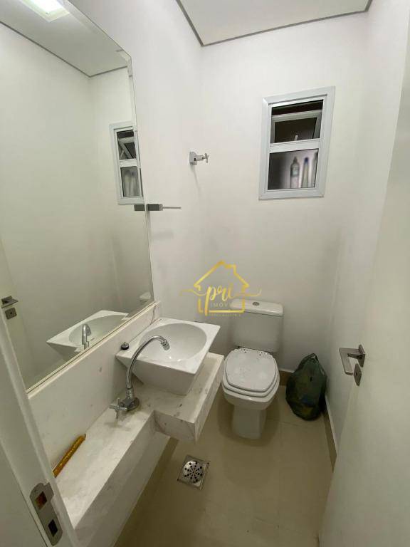 Apartamento para alugar com 3 quartos, 235m² - Foto 8