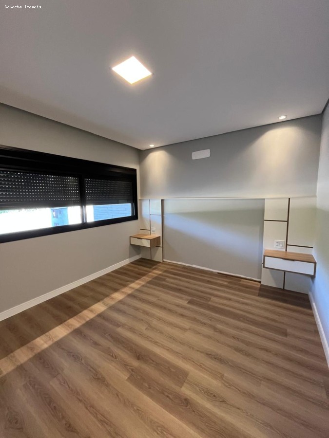 Casa de Condomínio à venda com 3 quartos, 181m² - Foto 28