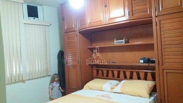 Apartamento à venda com 2 quartos, 61m² - Foto 11