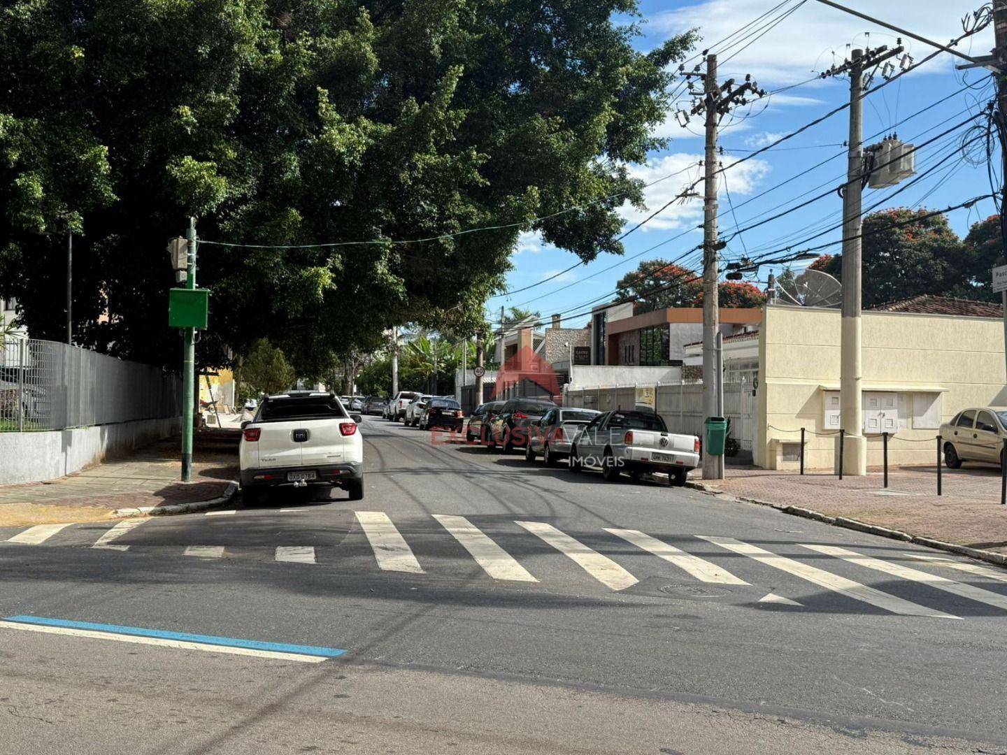 Prédio Inteiro para alugar, 300m² - Foto 3