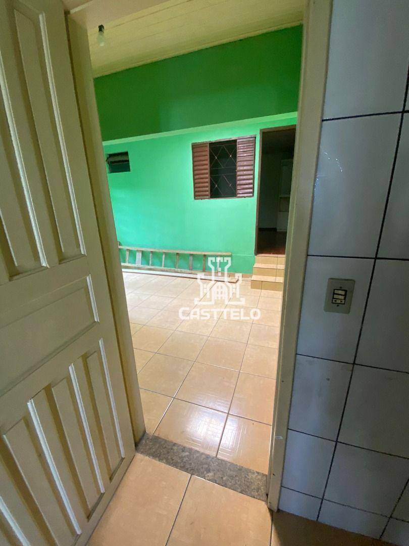 Casa à venda e aluguel com 2 quartos, 130m² - Foto 15