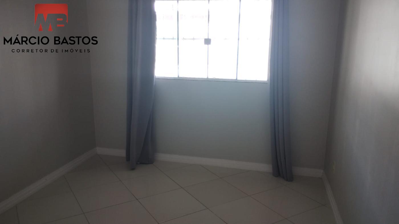 Casa à venda com 2 quartos, 360m² - Foto 14