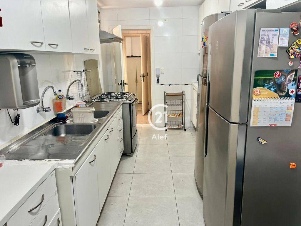 Apartamento à venda com 4 quartos, 140m² - Foto 20