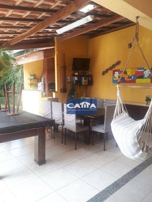 Casa à venda com 4 quartos, 250m² - Foto 35