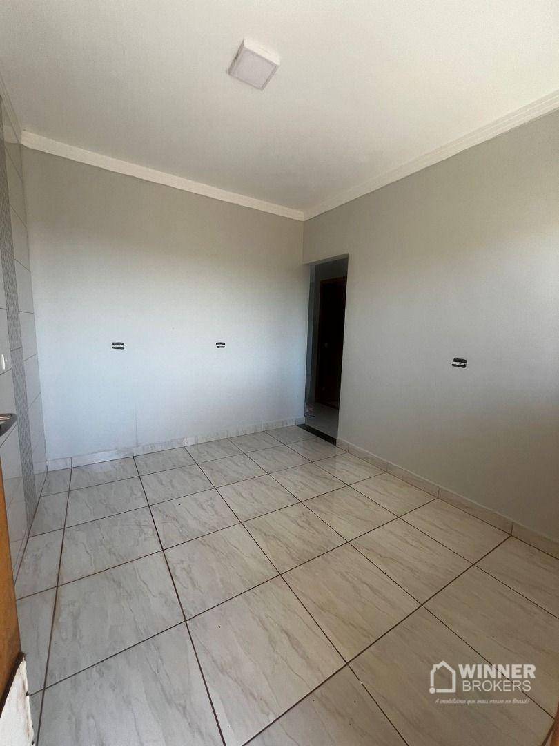 Casa à venda com 3 quartos, 62m² - Foto 9